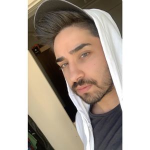 Meet your Posher, Samet